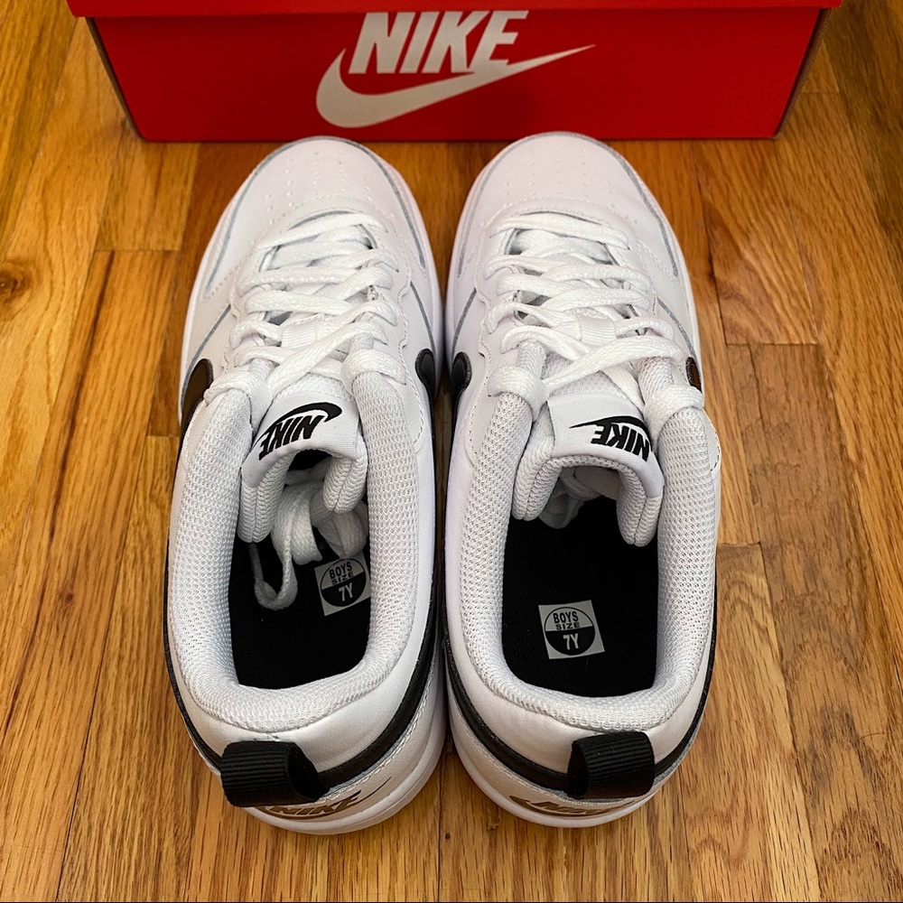 Nike Court Borough 2 Women’s Sneakers - Picture 5 of 8